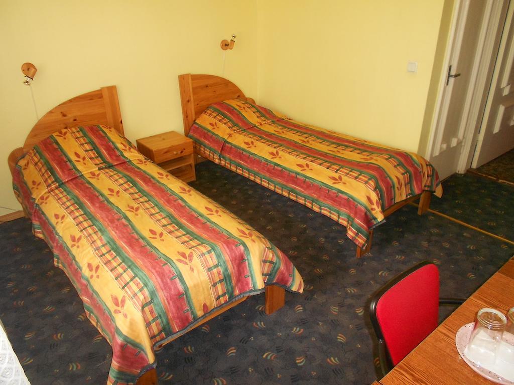Kuivoja Holiday Center Loksa Стая снимка
